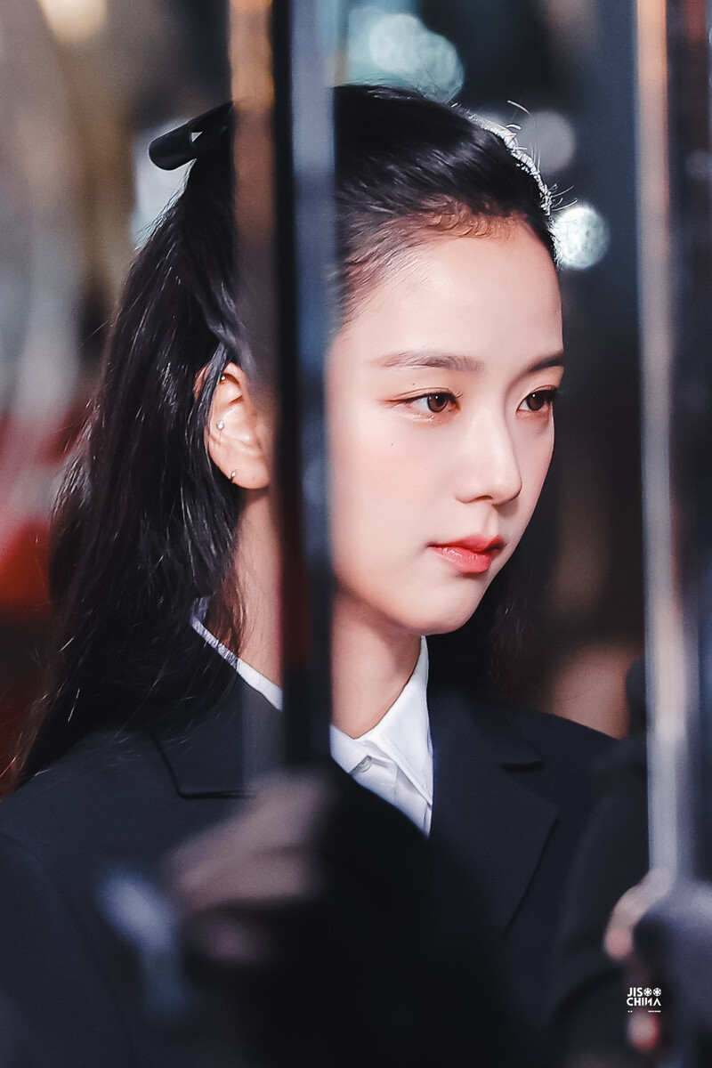 220329 BLACKPINK Jisoo - Dior Addict Pop Up Store | kpopping