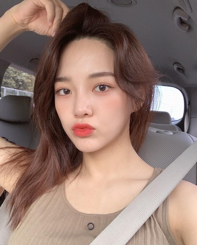 210624 Sejeong Instagram Update documents 1