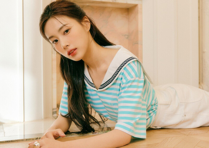 Kang Hyewon for General Idea Standard Summer 2022 Photoshoot documents 16