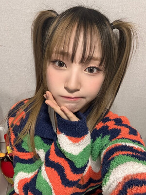 241124 - UNIS Twitter Update with YUNHA