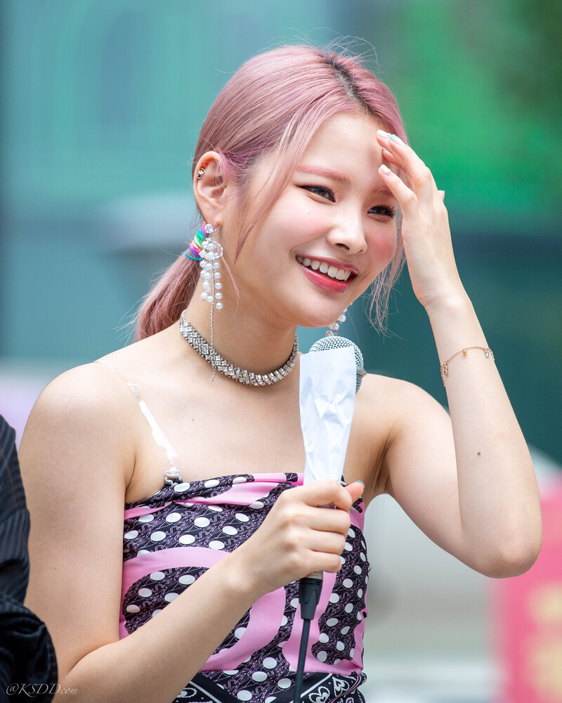 190817 Weki Meki Rina at 'WEEK END LOL' Show! Music Core Mini Fanmeeting documents 1