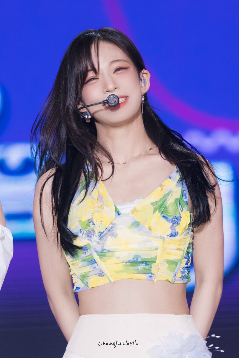220809 fromis_9 Chaeyoung at KBS Open Concert in Ulsan documents 3