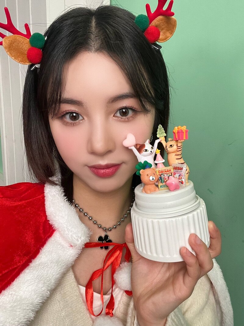 231224 WOOAH Twitter update with LUCY documents 2