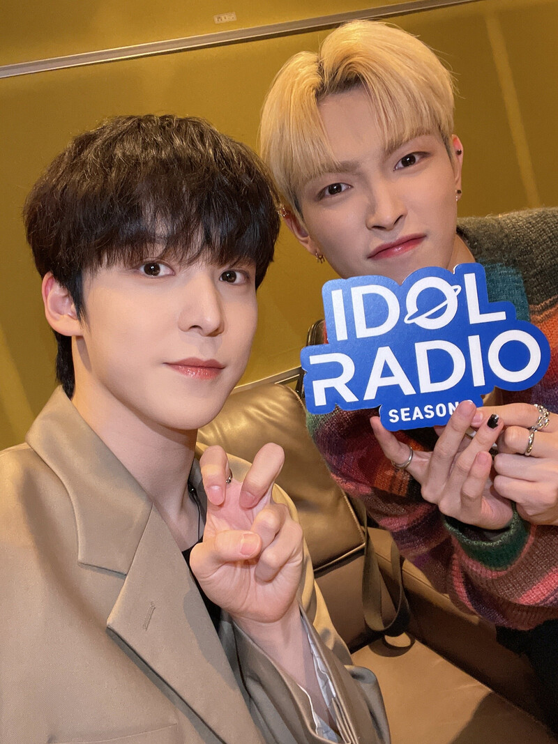 230327 Idol Radio Twitter Update - FIFTY FIFTY with ATEEZ's Yunho and Hongjoong documents 1