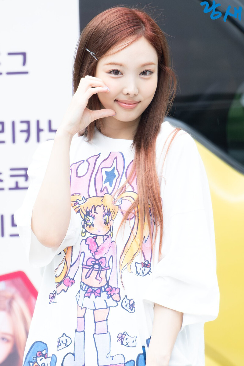 240615 TWICE Nayeon - Music Core Mini Fanmeet documents 7