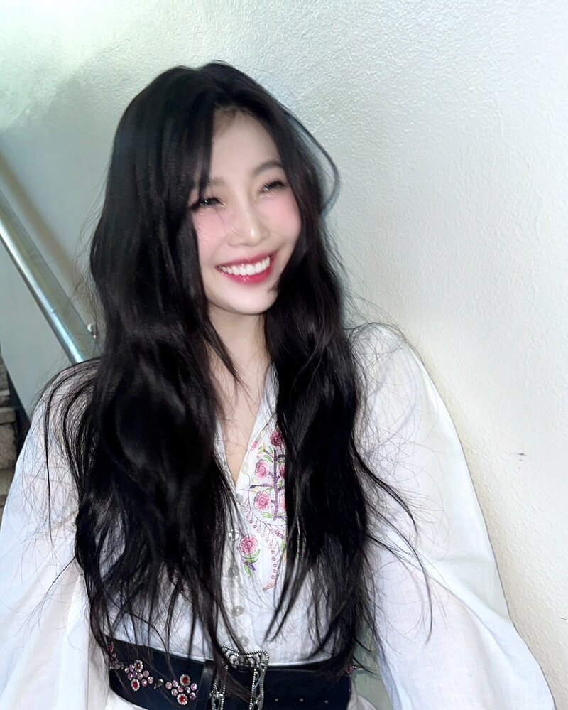 240702 Red Velvet Joy Instagram Update documents 3