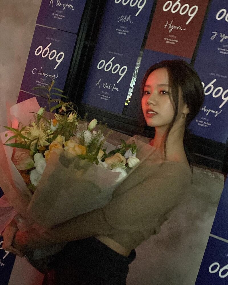 220610 GIRL'S DAY Hyeri Instagram Update documents 10