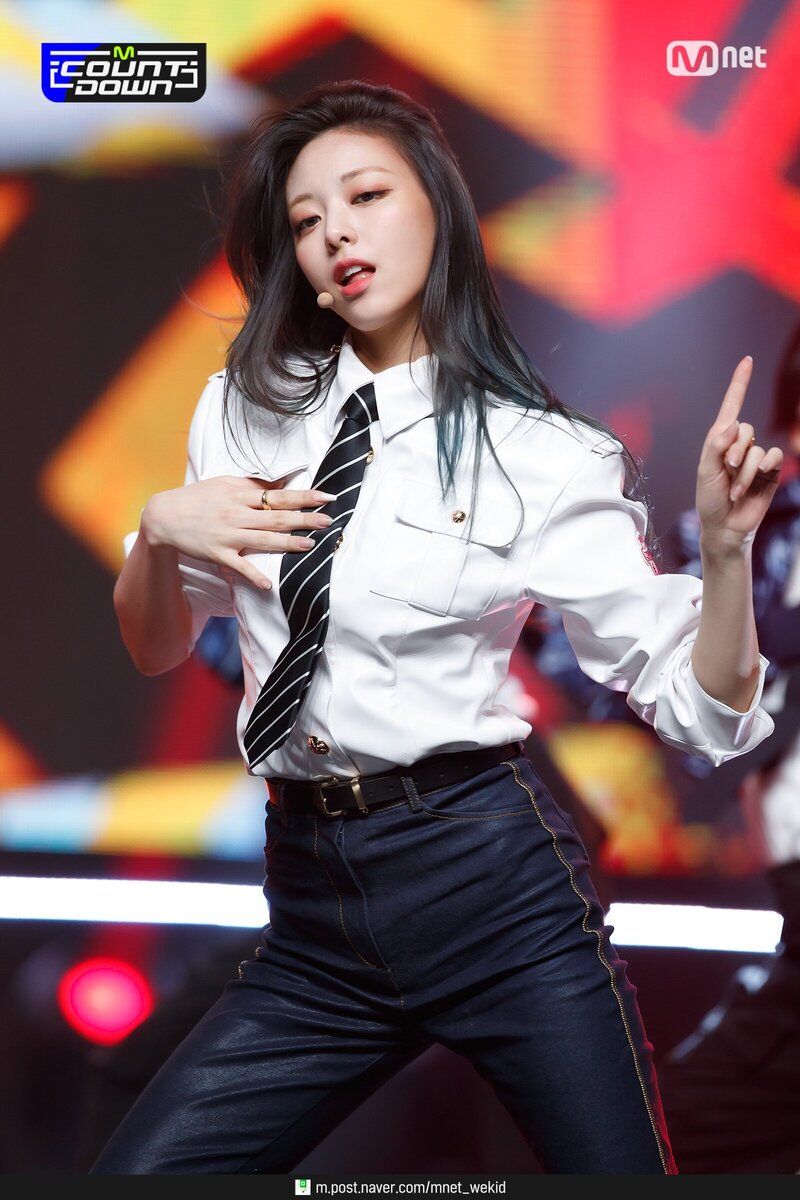 210520 ITZY - 'Sorry Not Sorry' at M Countdown documents 11