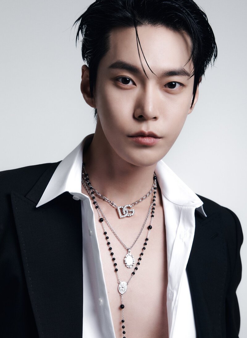 NCT DOYOUNG for DOLCE & GABBANA Collection documents 11