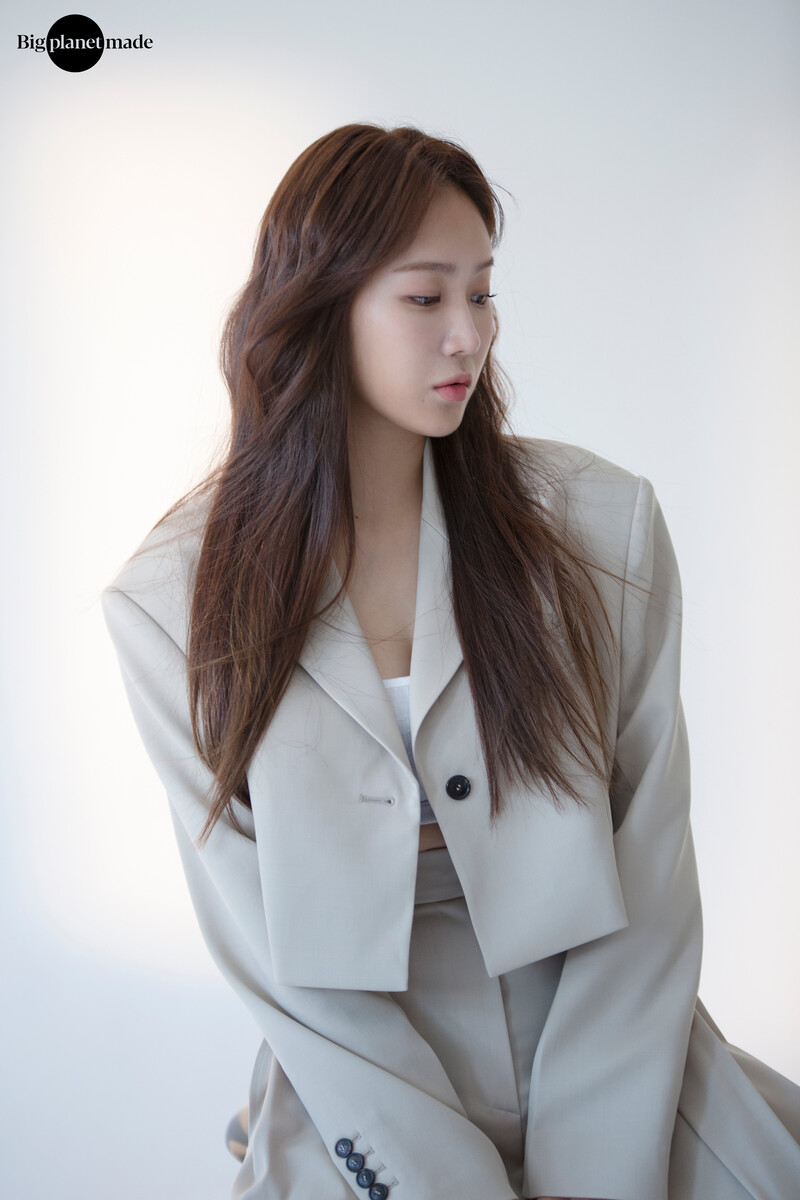 211005 BPM Entertainment Naver Post - Soyou's 2021 Profile Photoshoot documents 4