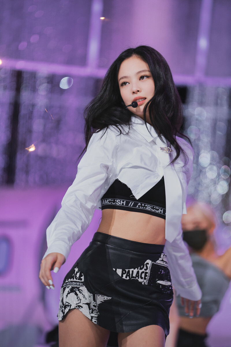 220925 BLACKPINK Jennie - 'Shut Down' at Inkigayo | kpopping
