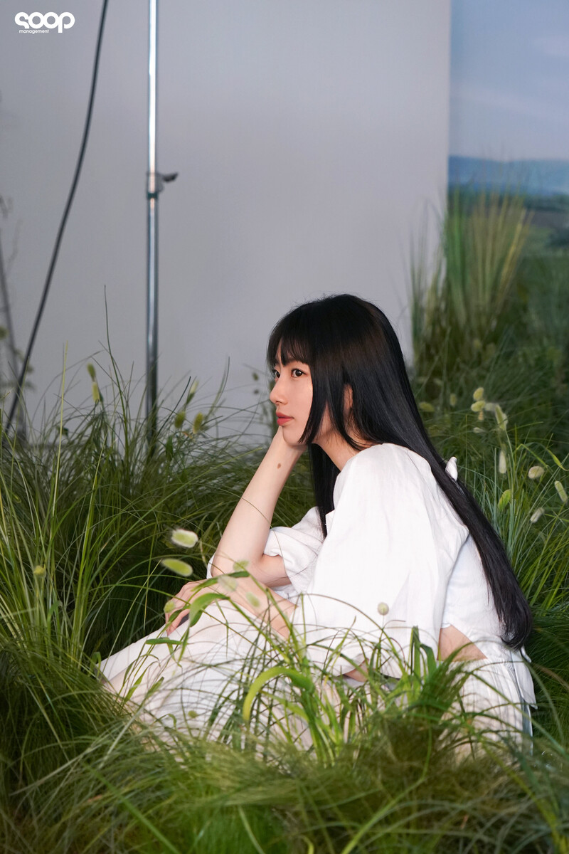 230424 SOOP Naver Post - Bae Suzy - SU:M37 Behind Cut documents 15