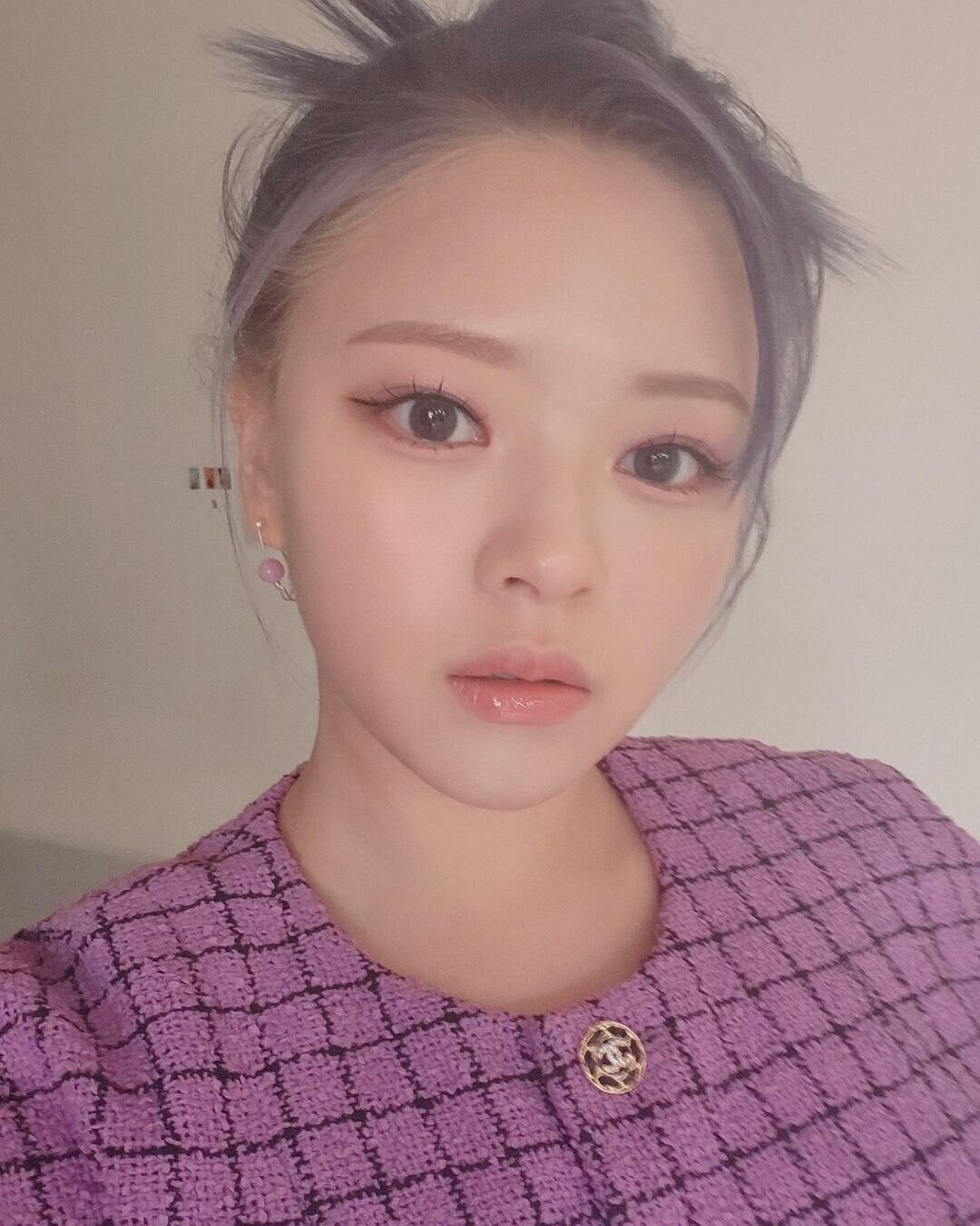 220810 TWICE Jeongyeon Instagram Update | Kpopping