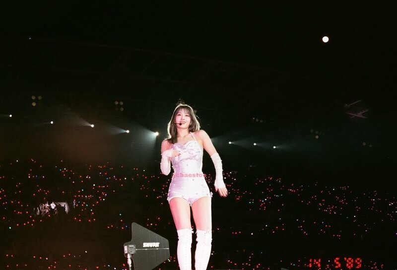 220514 TWICE 4TH WORLD TOUR ‘Ⅲ’ ENCORE in Los Angeles - Momo documents 13