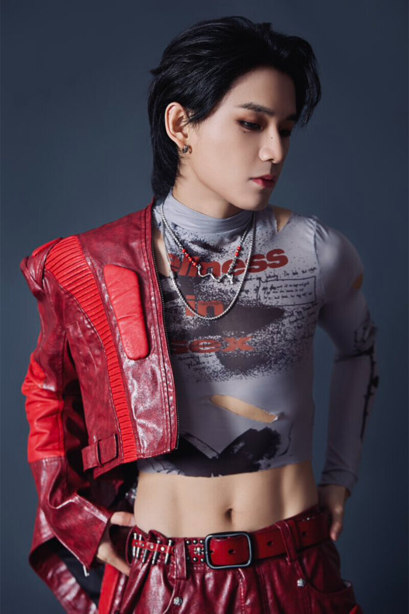 Yaochen "Adventure Player" Concept Photos documents 2