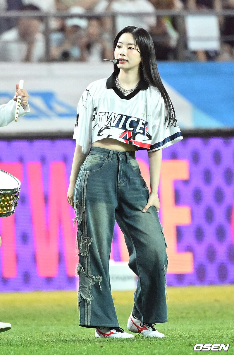 240731 TWICE Dahyun at Team K-League vs. Tottenham Hotspur's Halftime Show documents 1