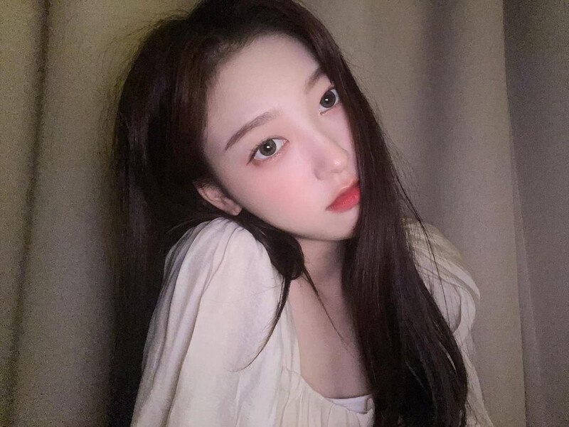 230218 Choerry Instagram Update documents 7