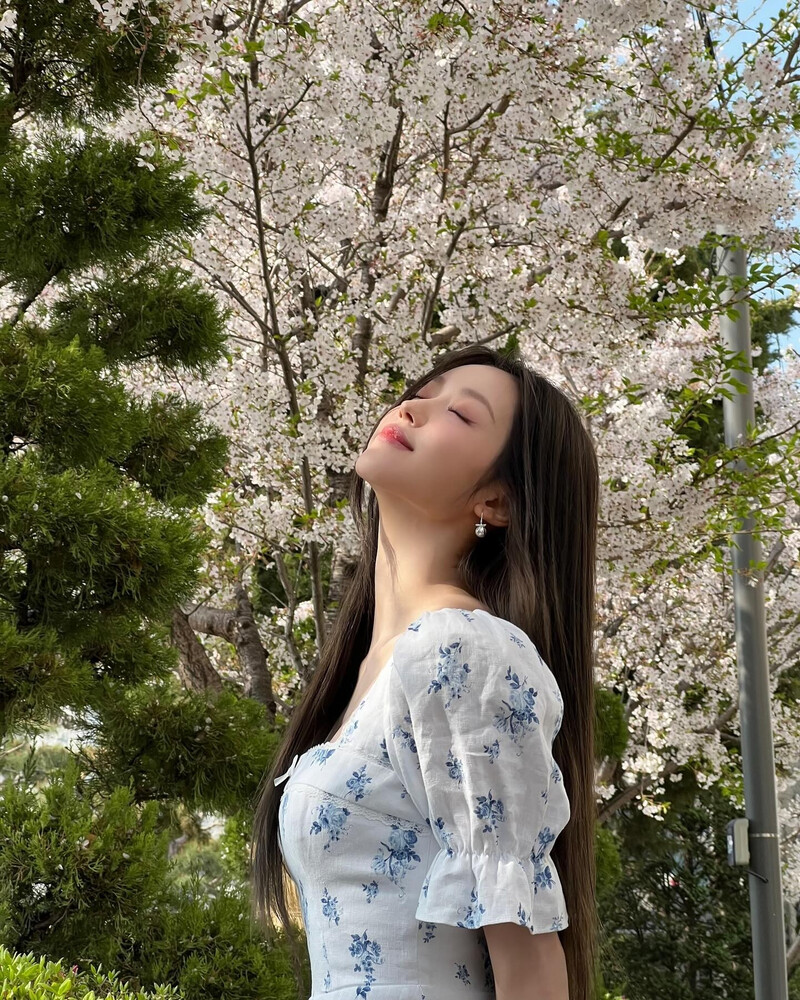 240409 OHMYGIRL YooA Instagram Update documents 1