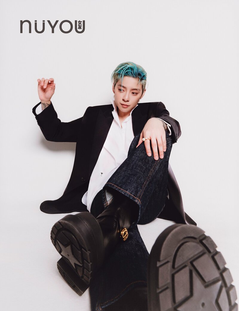 Amber Liu for NUYOU Magazine - April 2024 Issue documents 3