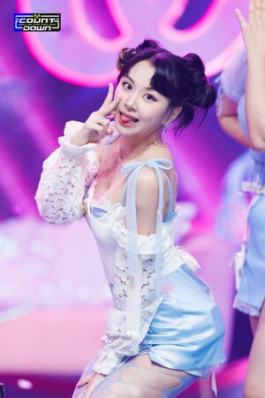 220901 TWICE Chaeyoung 'Talk that Talk' at M Countdown