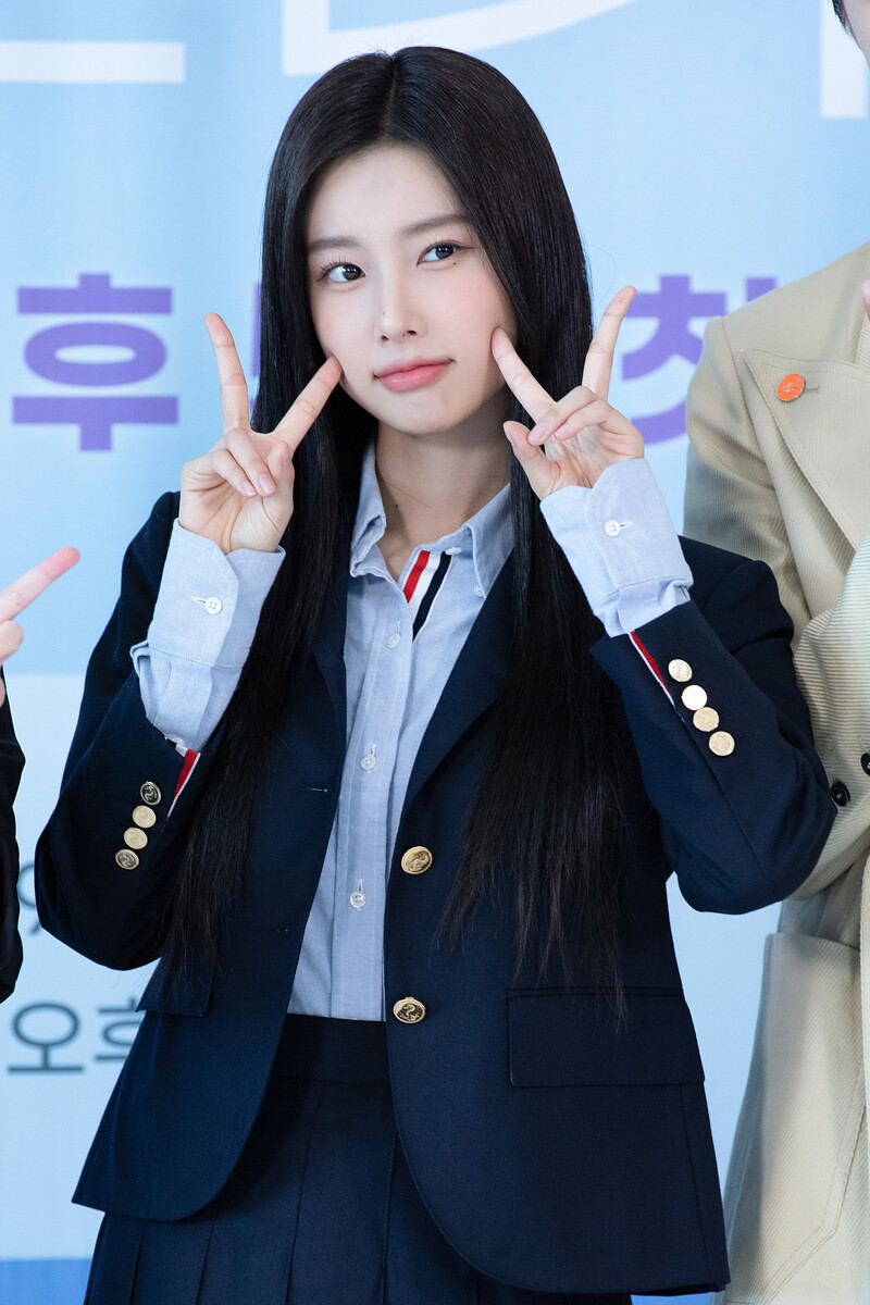 221015 8D Naver Post - Kang Hyewon - 'Seasons of Blossom' Press Conference documents 12