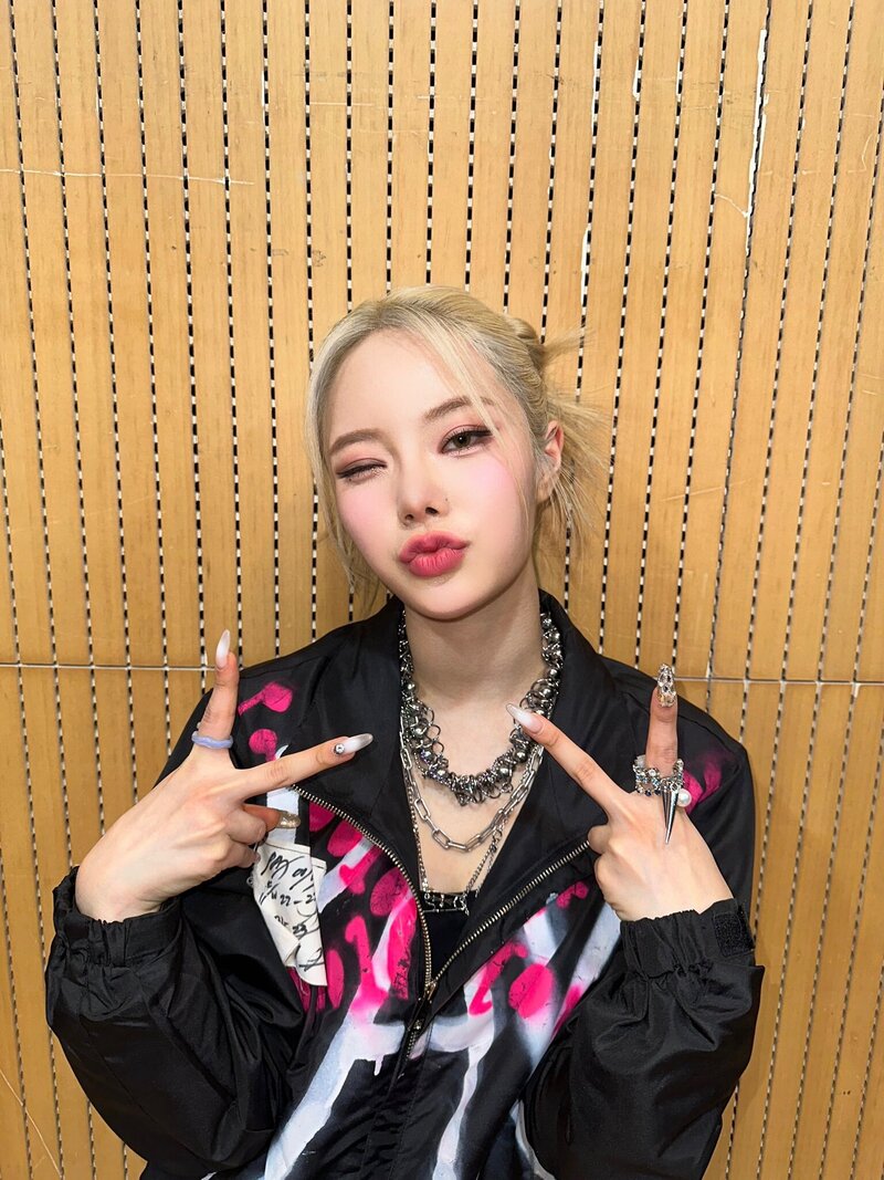230223 FIFTY FIFTY Twitter Update - Keena documents 2