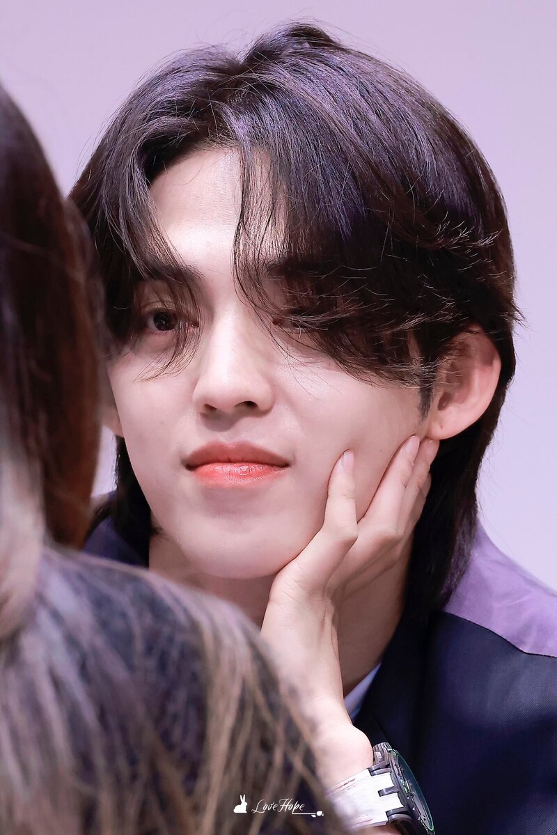 230507 SEVENTEEN S.Coups at Music Plant Fansign Event documents 1