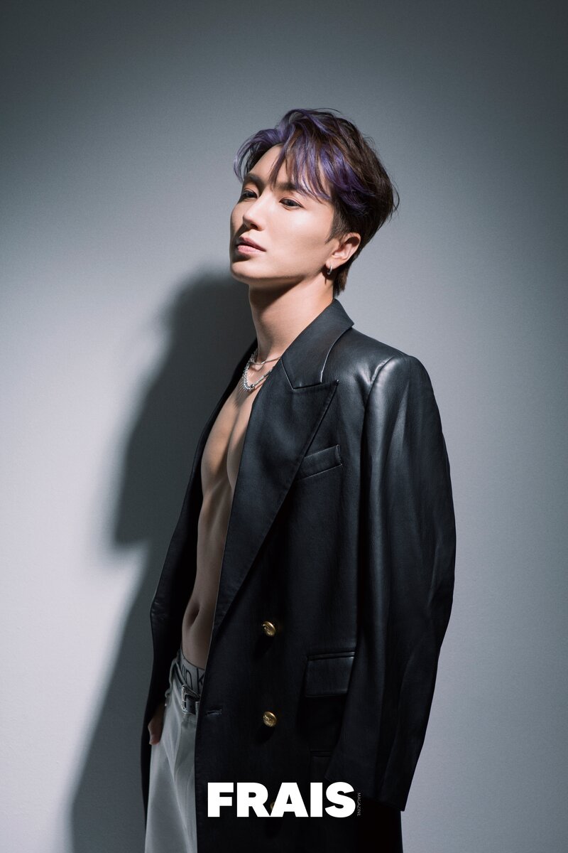 Super Junior Leeteuk for FRAIS China Magazine Fall 2021 Issue documents 3