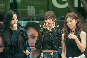 240511 tripleS Nien, JiWoo & YeonJi