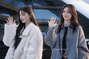 241214 YUNAH, MINJU AT ICN AIRPORT