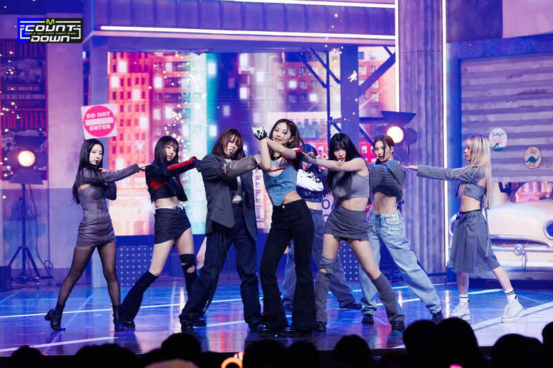 230316 TWICE - 'SET ME FREE' at M Countdown documents 4