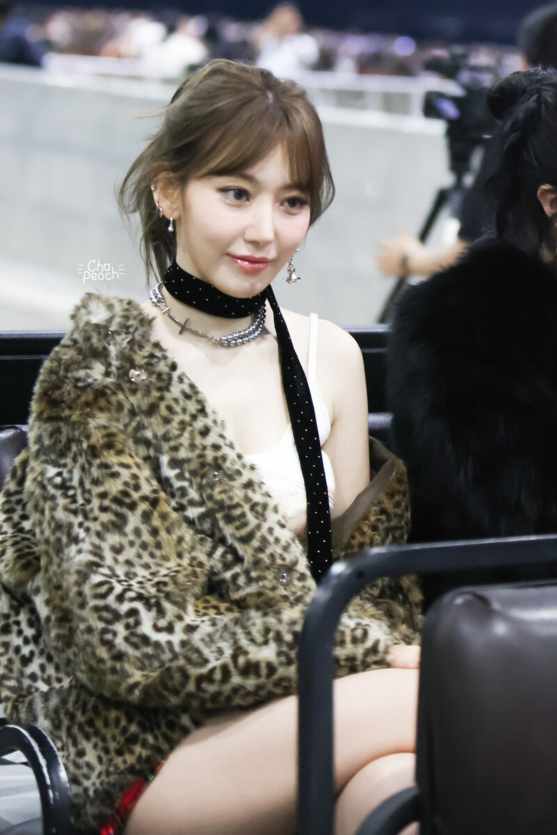 241227 Sakura at 2024 Asia Artist Awards documents 2