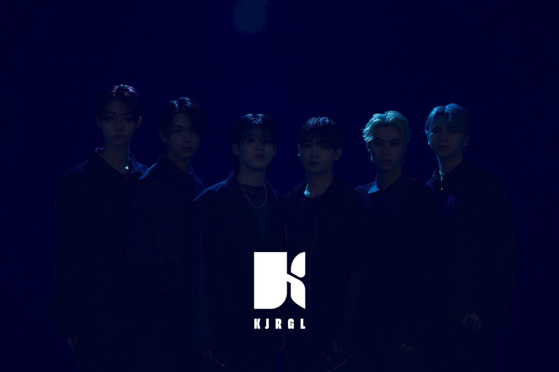 KJRGL - Pre-debut Single 'prologue〜the deepest blue' Concept Photo documents 3