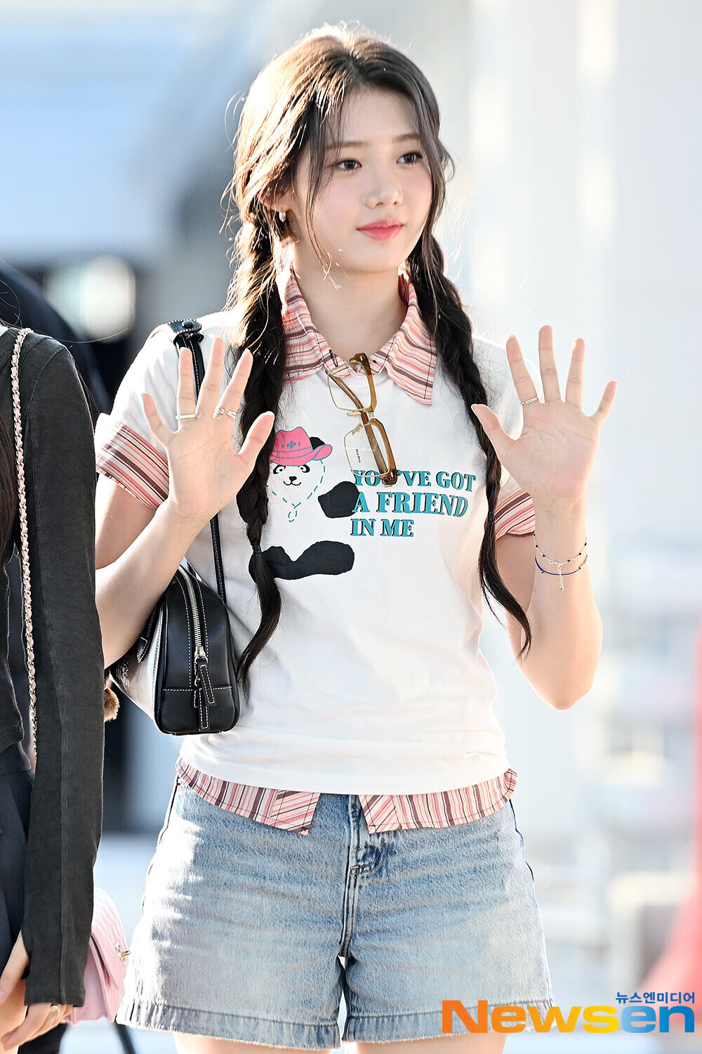 240626 BABYMONSTER Rora at Incheon International Airport | kpopping