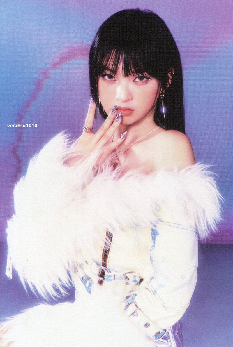 BABYMONSTER - 1st Album 'DRIP' [Scans] documents 4