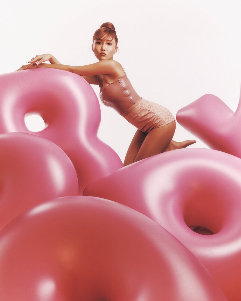 HWASA - Digital Single 'I Love My Body' Concept Photos documents 8