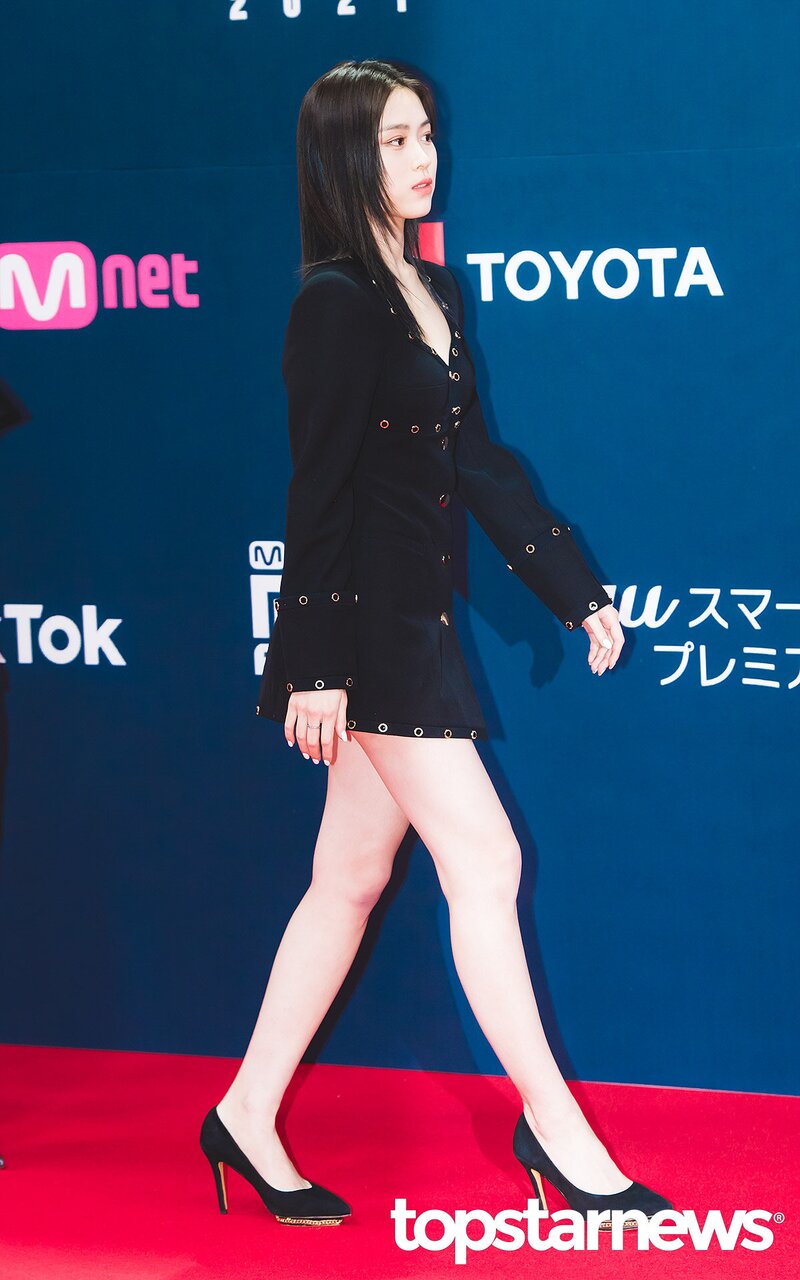 211211 ITZY Ryujin at MAMA 2021 Red Carpet documents 6