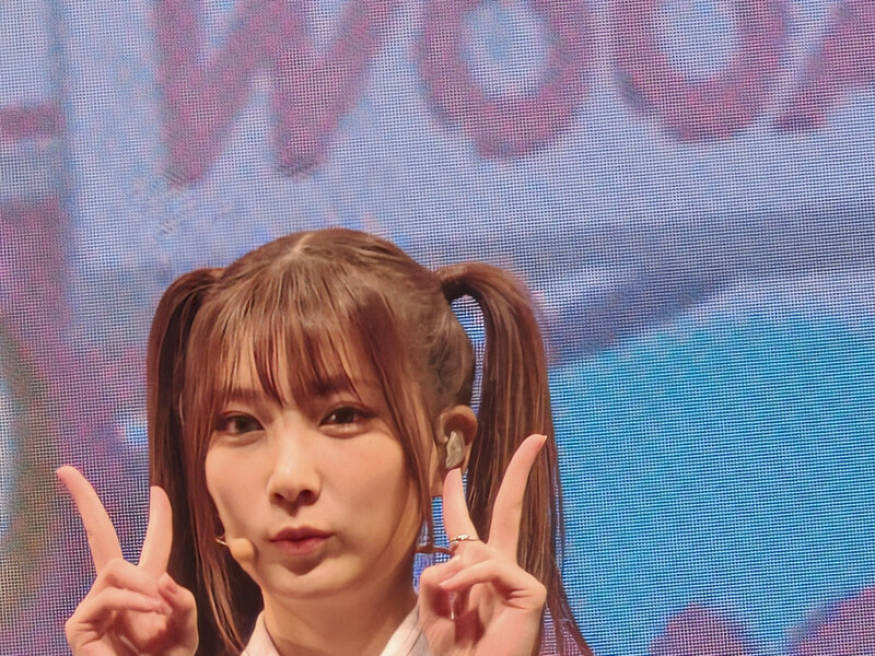 241112 WOOAH Minseo - at "WOOAH Japan 2nd Concert 'WOOAH-LAND AGAIN' in Tokyo, Japan" documents 3