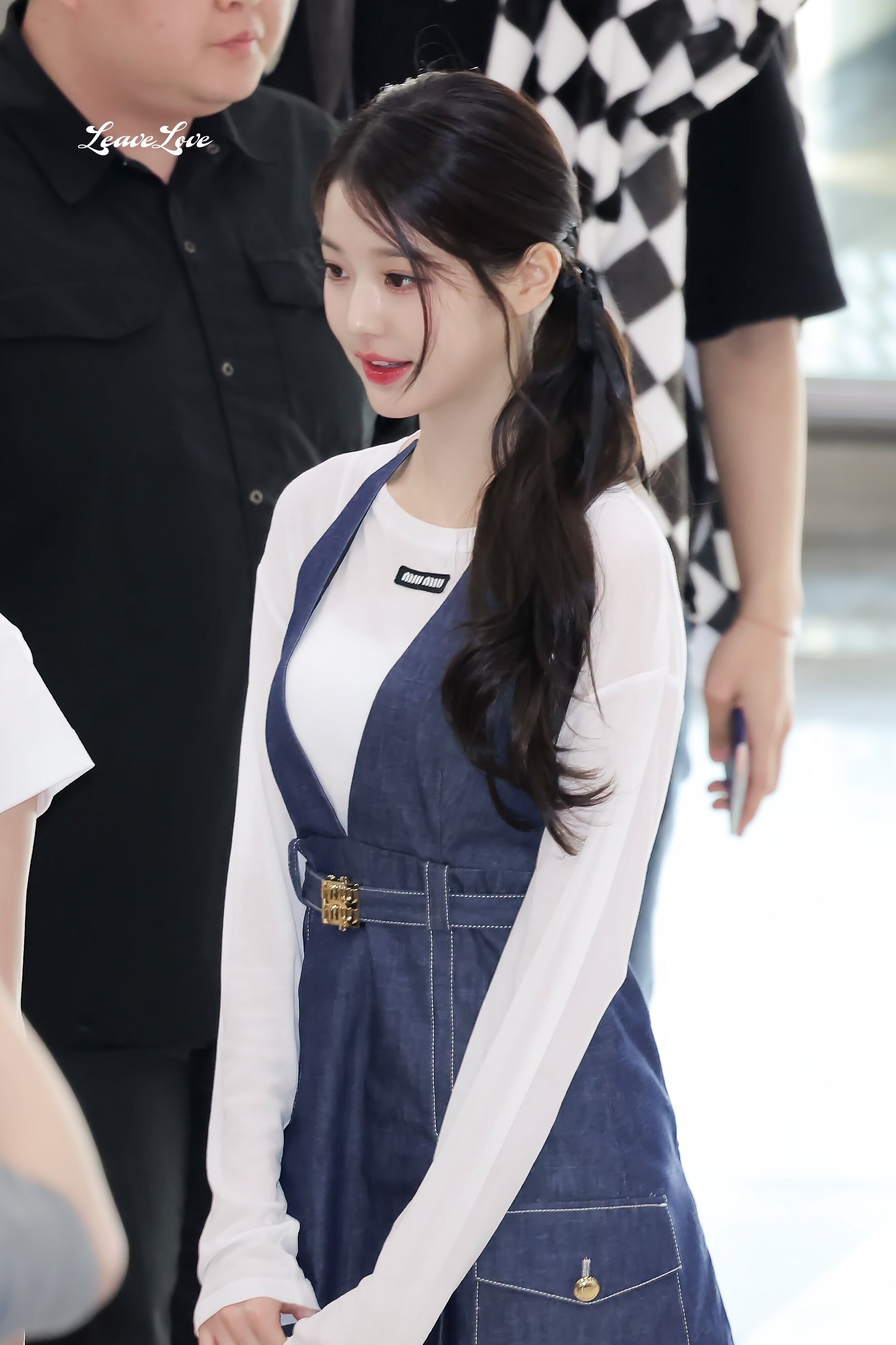 230526 IVE Wonyoung - GMP Airport | kpopping
