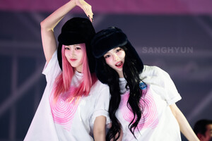 250111 aespa Karina & Giselle at SMTown Live 2025 in Seoul Day 1