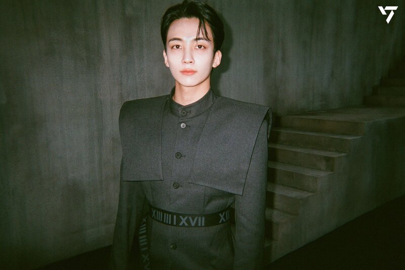220616 SEVENTEEN ‘Face the Sun’ Behind film photo Part 1 - Jeonghan | Weverse documents 1