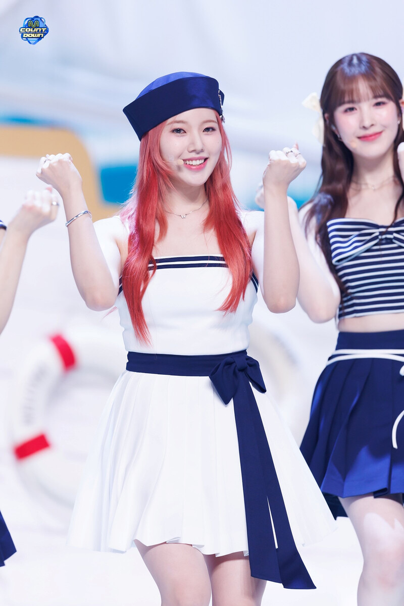 240711 Weeekly Lee Soojin - 'LIGHTS ON' at M COUNTDOWN documents 4