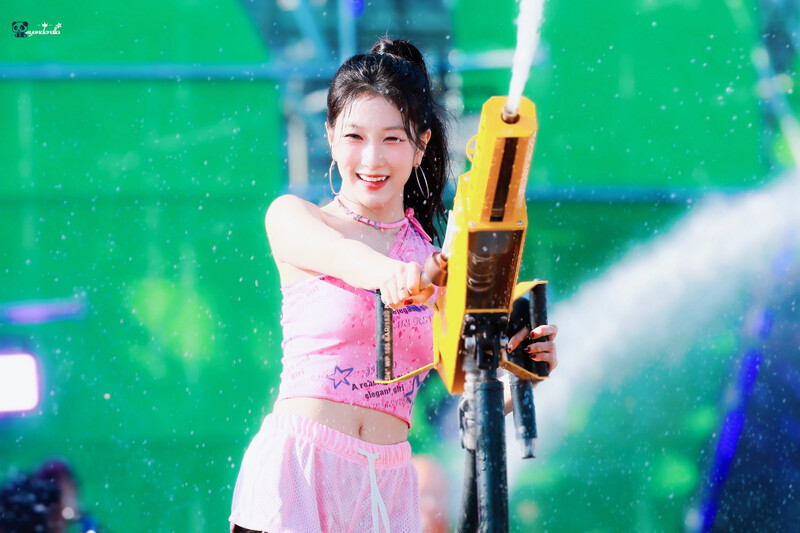 240803 fromis_9 Seoyeon - Waterbomb Festival in Incheon documents 2