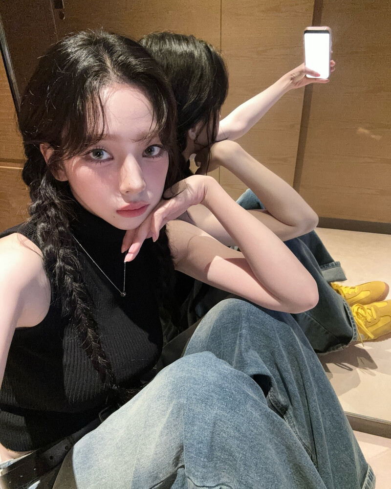 240808 - KARINA Instagram Update documents 3