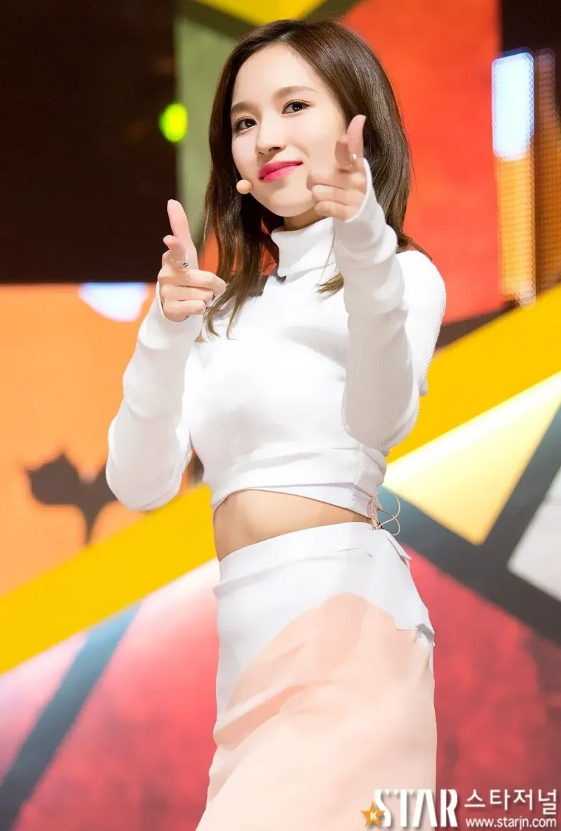 Mina307.jpg