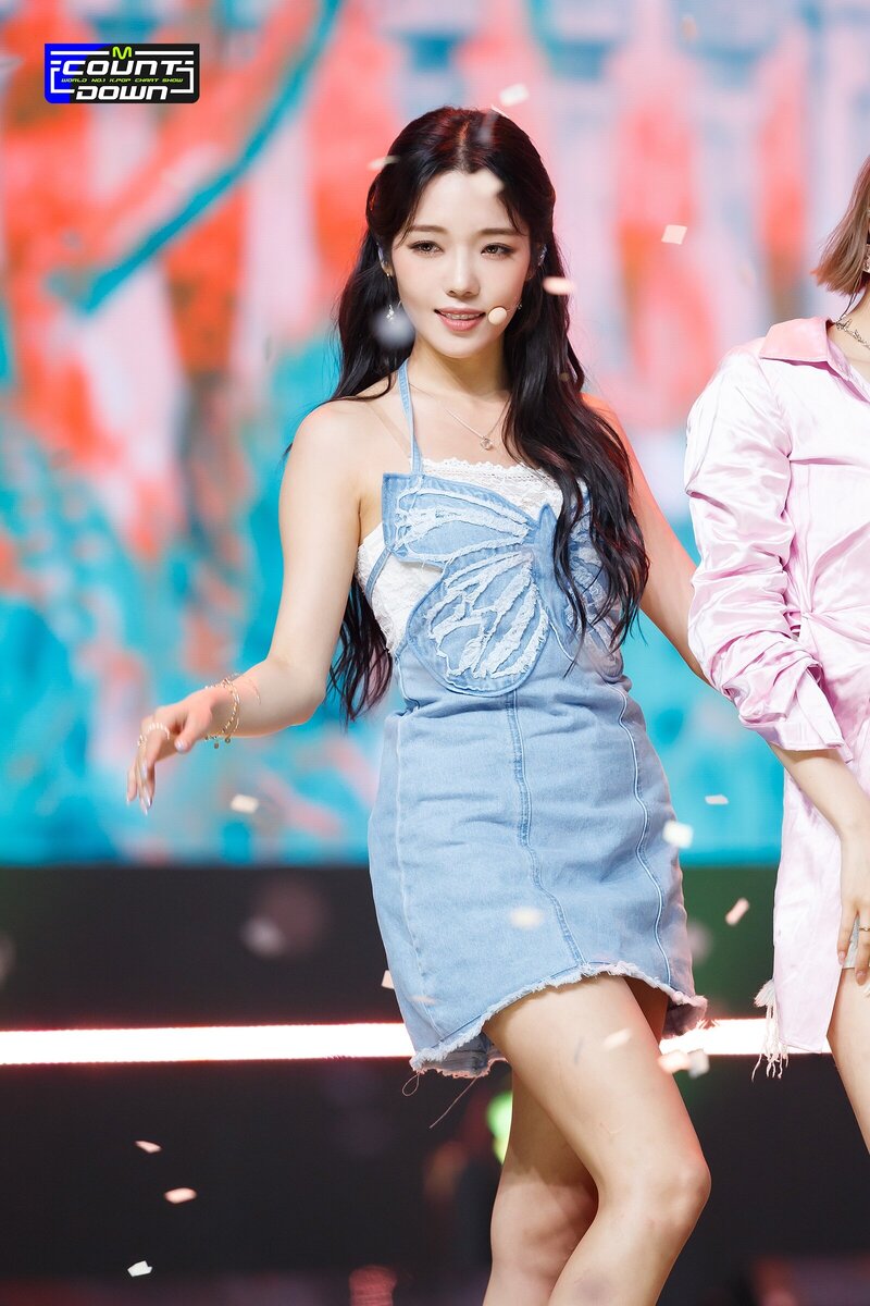 220707 fromis_9 'Stay This Way' at M Countdown documents 17