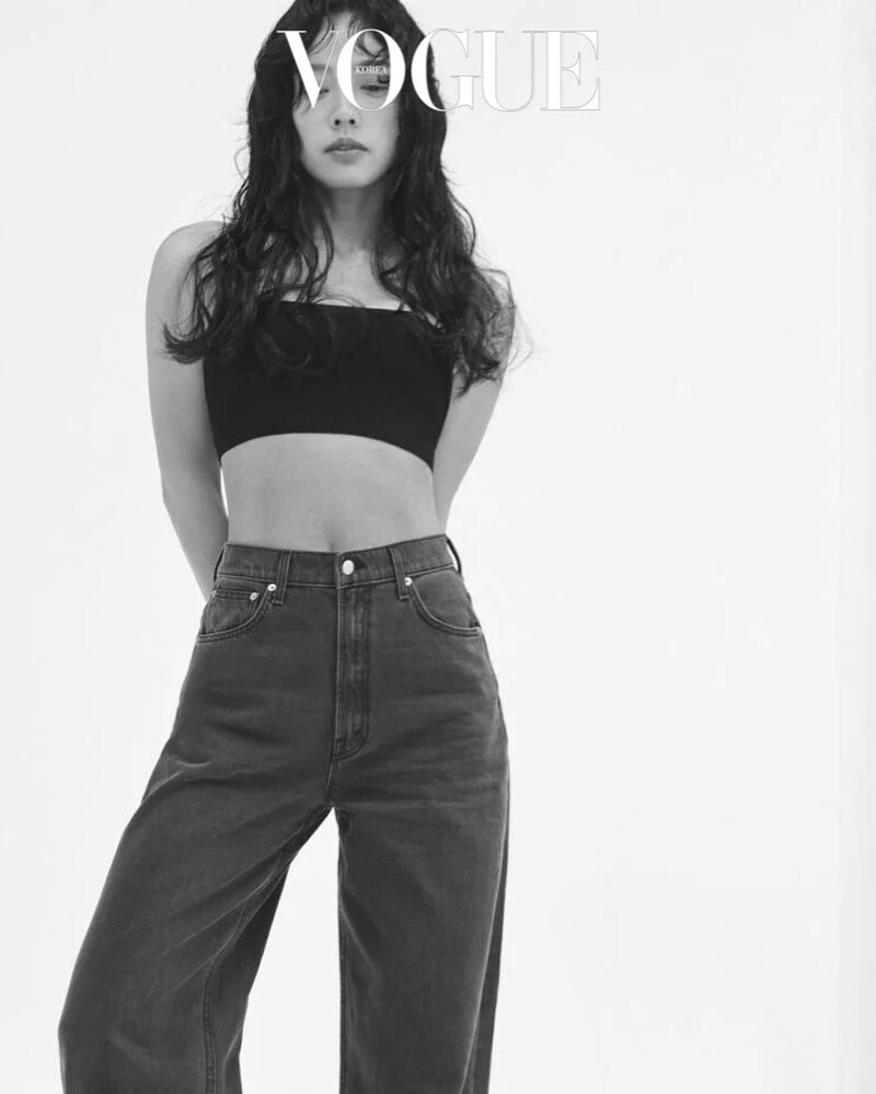 Lee Hyori for Vogue Korea May 2023 issue documents 2