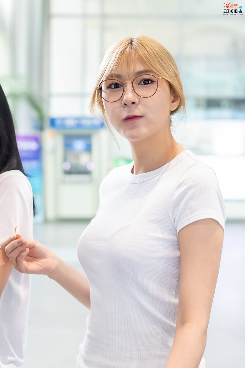 180710 Apink Hayoung documents 1