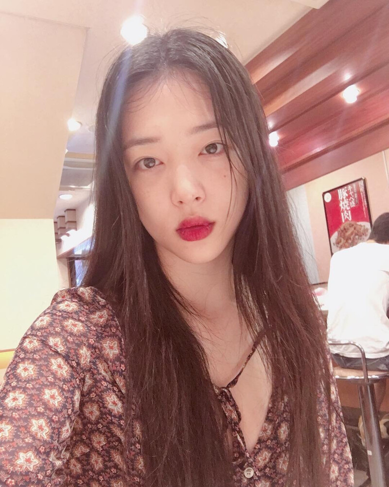 170830 Sulli Instagram Update documents 1