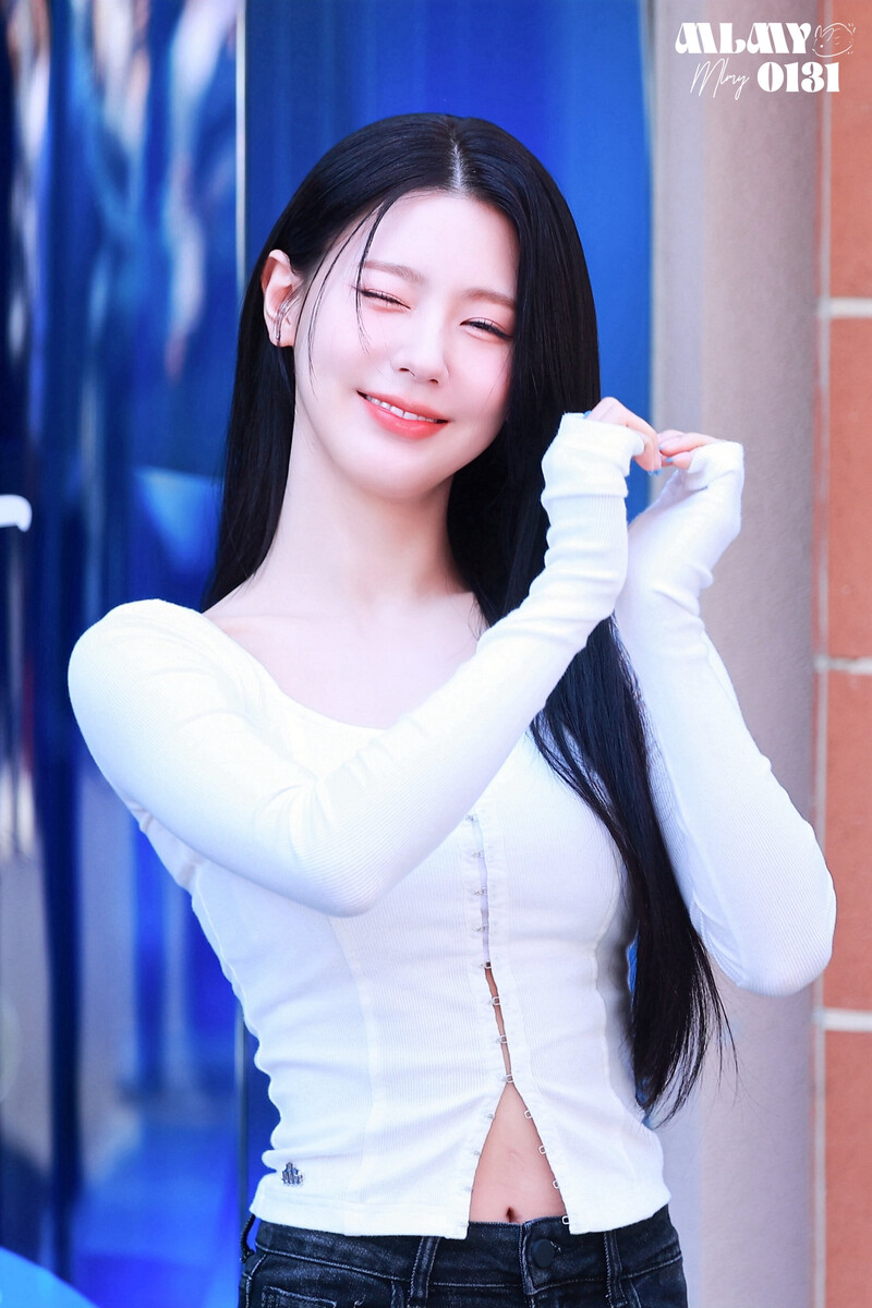 240502 (G)I-DLE Miyeon - Sunyang Soju Pop-Up Store documents 8